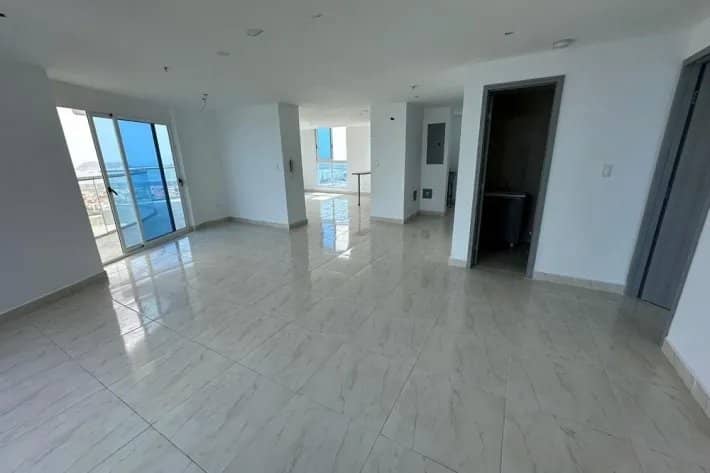 Venta de apartamento en The Sands, Avenida Balboa - foto 1