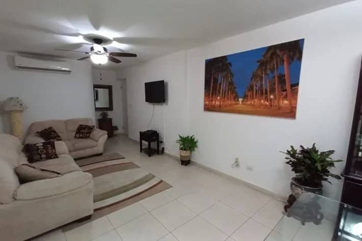 Se vende apartamento PH Dos Mares View 1, Betania - foto 1