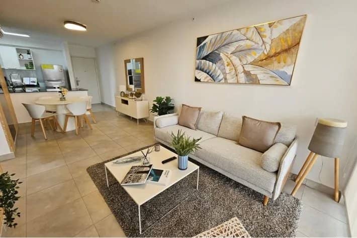 Venta de apartamentos en Vía España - 12 de octubre - foto 1