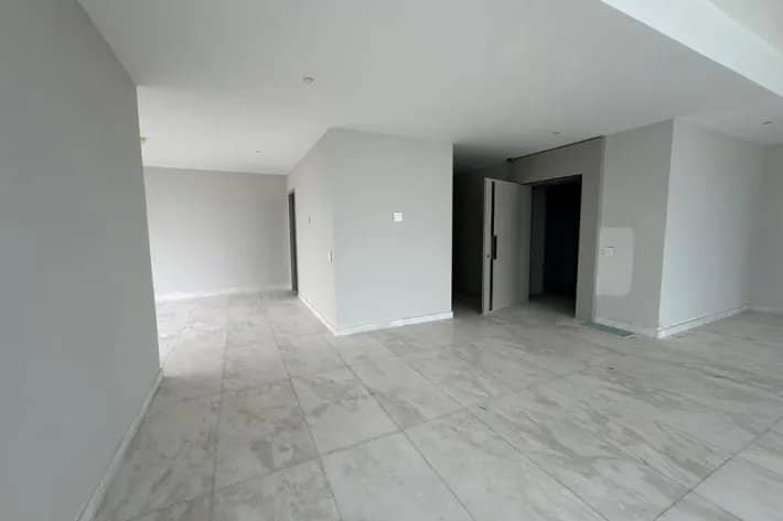 Venta de apartamento en La Maison by Fendi Casa, Santa Maria - photo 1