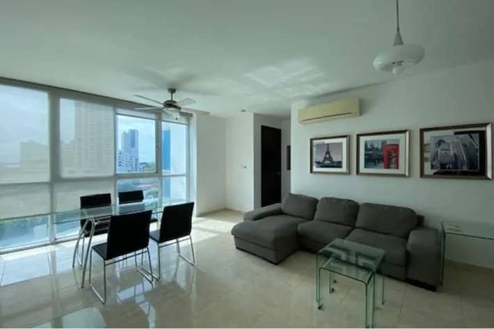 Se vende apartamento en San Francisco cerca Parque Omar, Panamá - foto 1
