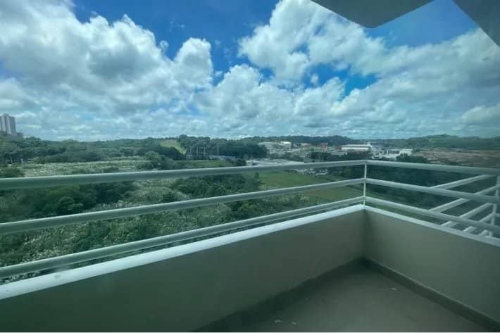 Apartamento en venta en Condado del Rey, Panamá - foto 1