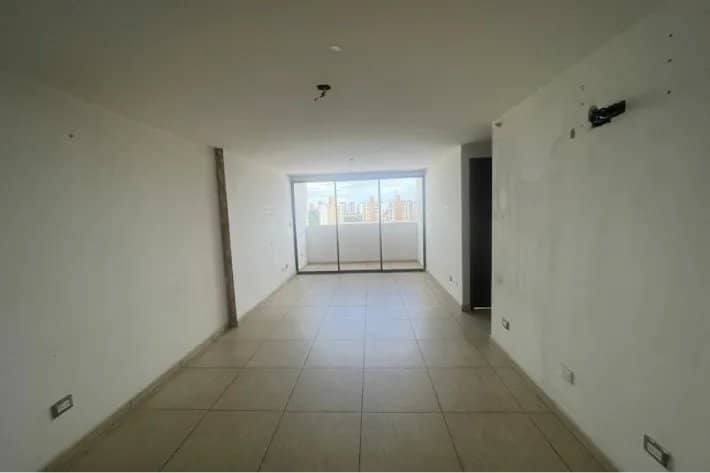 Apartamento en venta en Condado del Rey, Panamá - foto 1