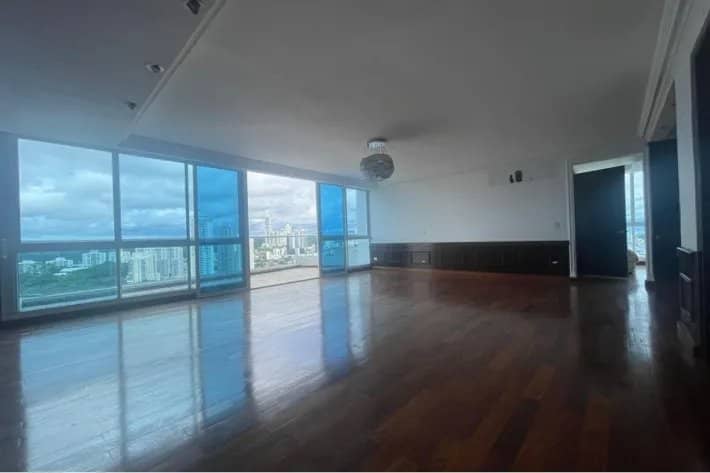 Penthouse en venta en El Cangrejo, Panamá - foto 1