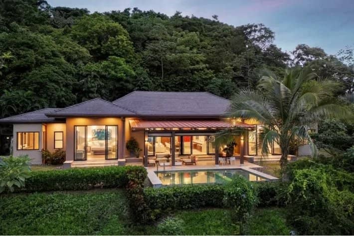 Venta de apartamento en el Pacífico Panameño, Panamá - photo 1