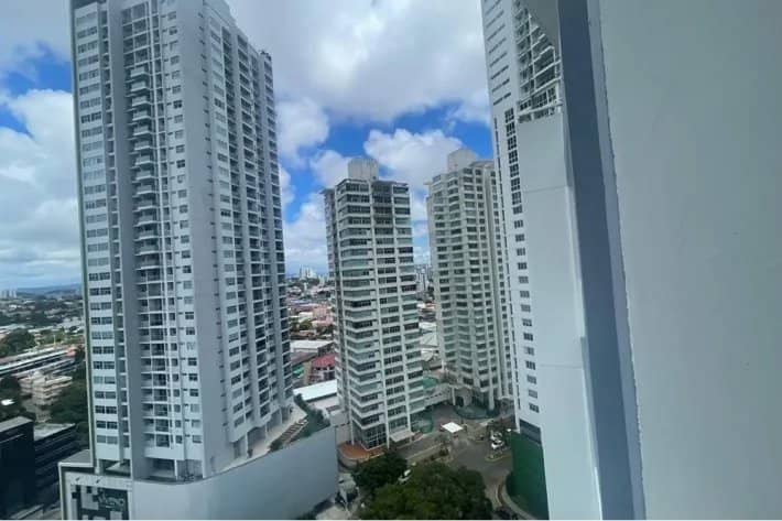 Apartamento en venta en Plaza Edison, Betania - foto 1