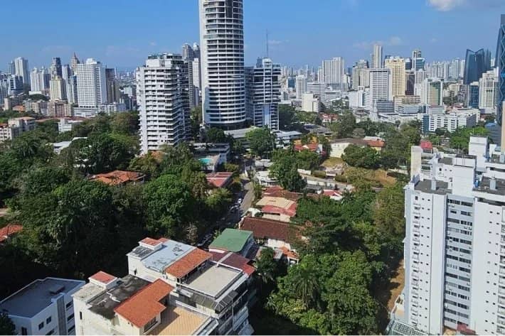 Venta de apartamento en PH Signature Point, La Cresta, Bella Vista - foto 1