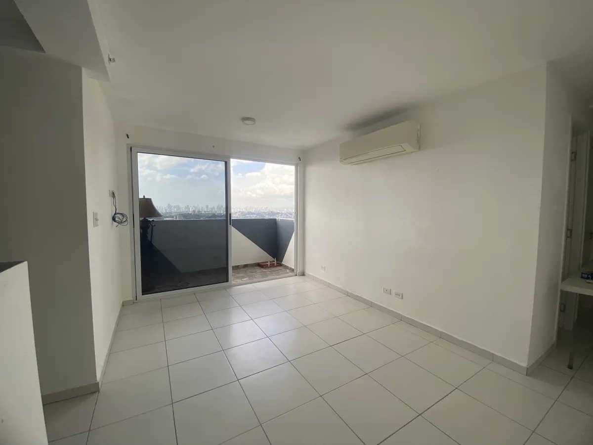 Alquiler de Apartamento en El Crisol - photo 1