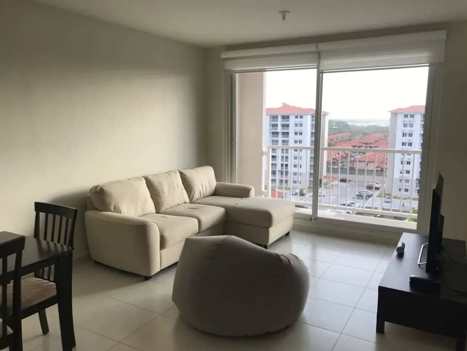 Alquiler de Apartamento en Costa Sur - foto 1