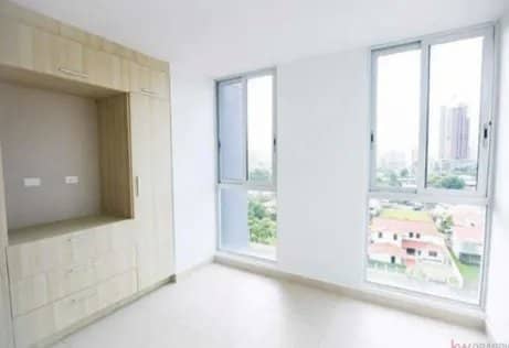 Alquiler de Apartamento en El Carmen - foto 1