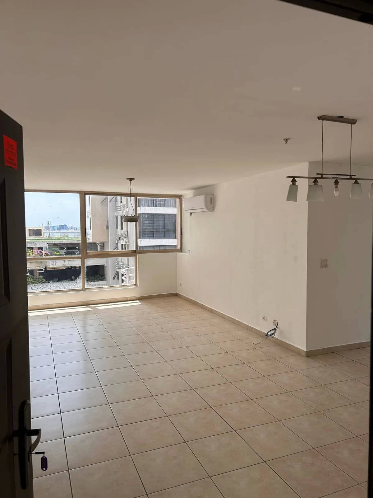 Venta de apartamento por debajo de avaluo - photo 1
