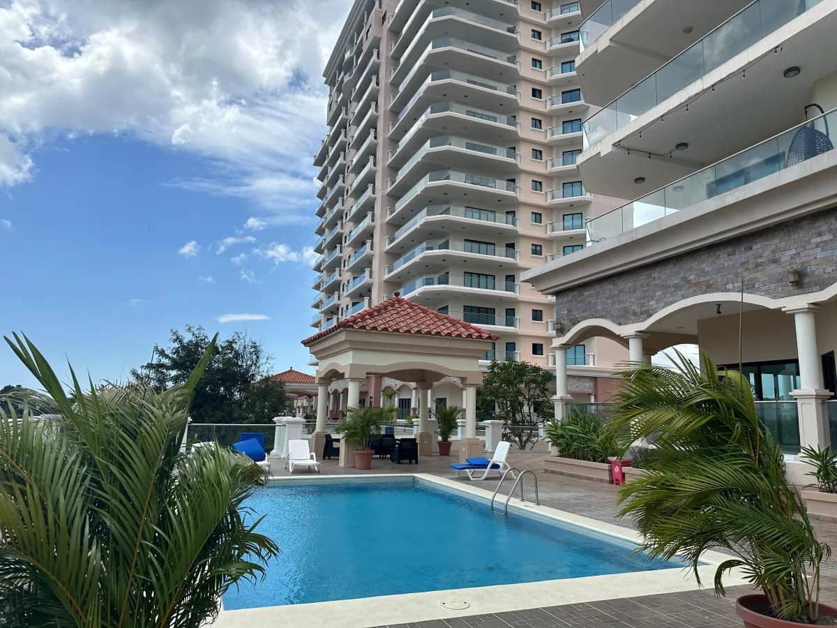 Venta de apartamentos, proyecto PH Amazonas, Bella Vista, Panamá - foto 1