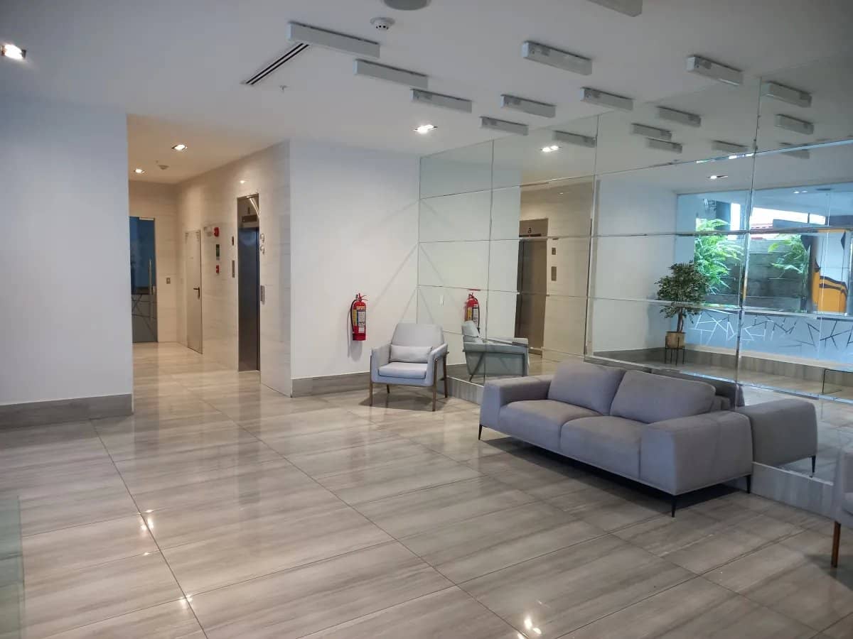 Venta de Apartamento Reposeído - PH Midpark, Carrasquilla - photo 1