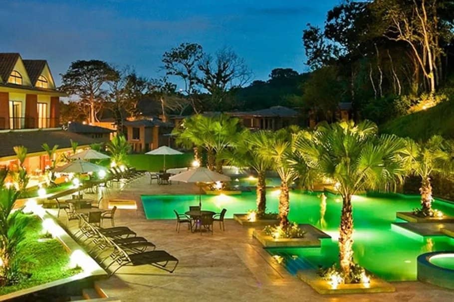 Se vende apartamento amueblado en Embassy Club, Clayton - foto 1