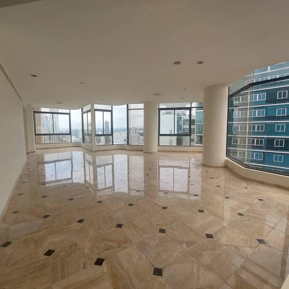 Se vende penthouse en PH Mirage, Paitilla - foto 1