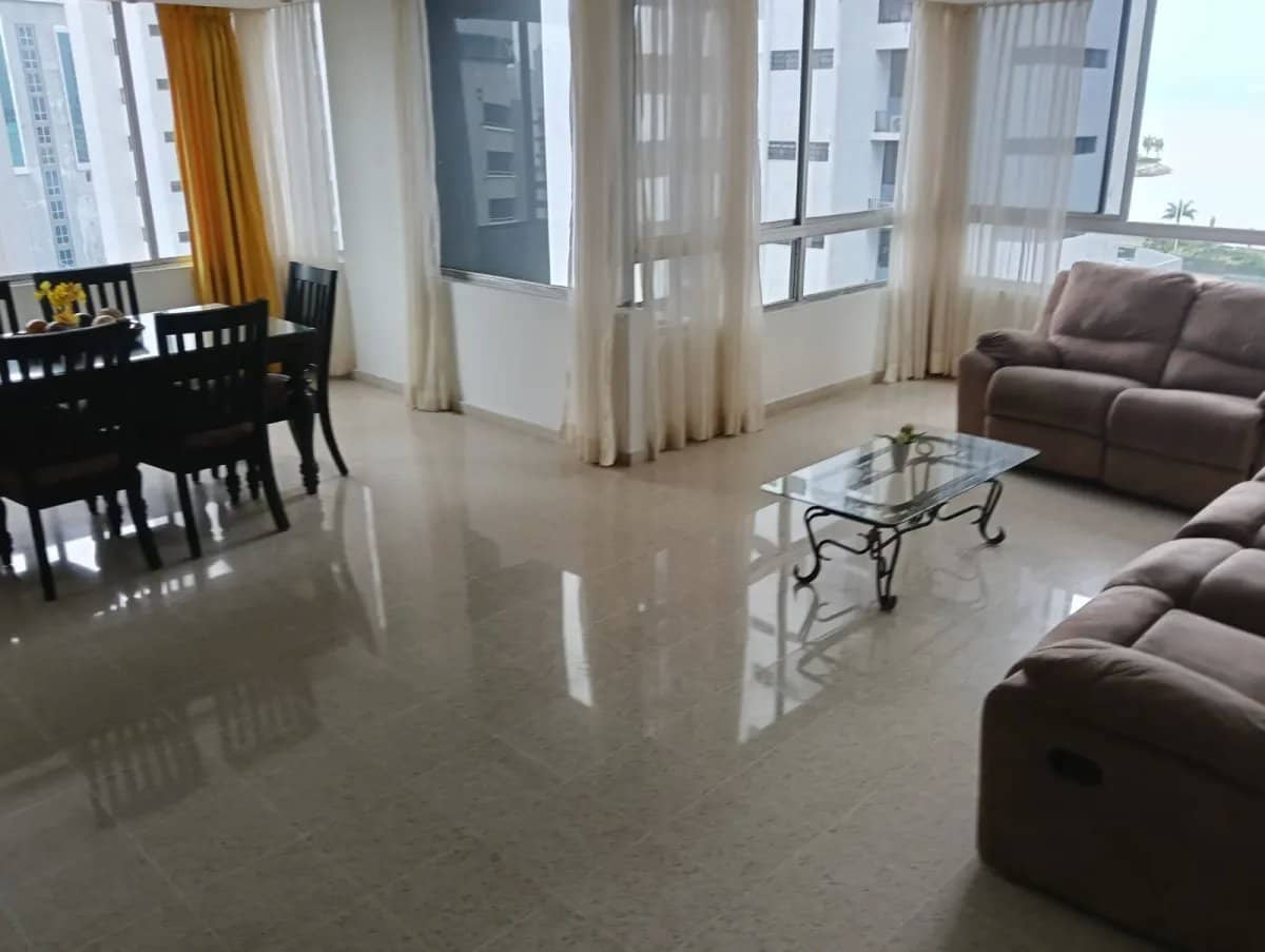 Vendo apartamento en Marbella 2 recamaras mas cbe - foto 1