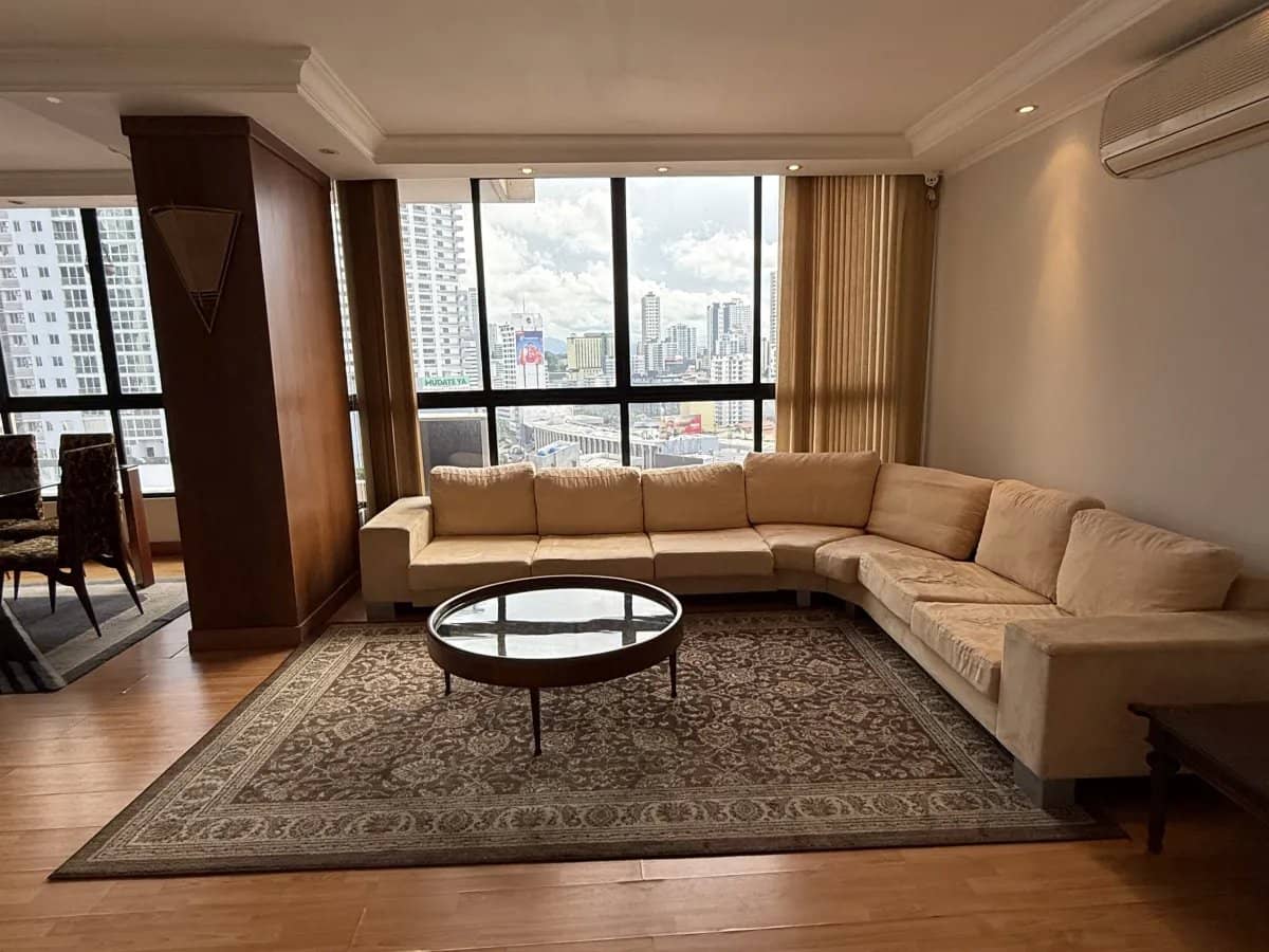 Apartamento en Venta en Obarrio - photo 1