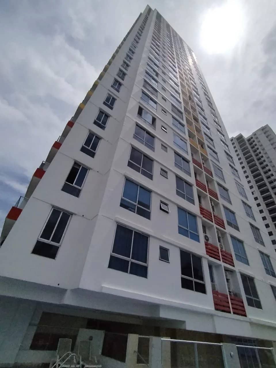Apartamento en venta en PH Rainbow - foto 1