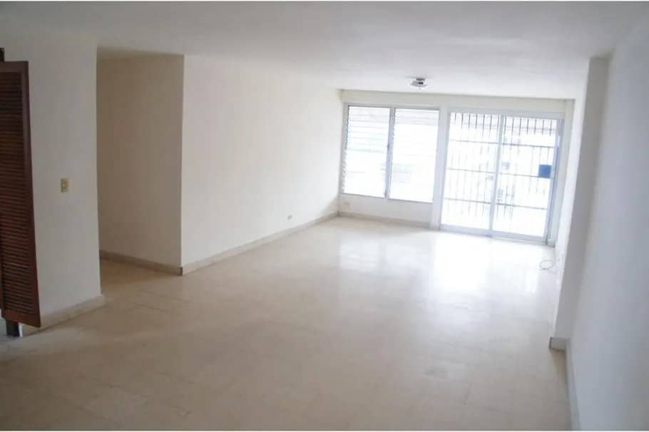 APARTMENT FOR RENT - foto 1