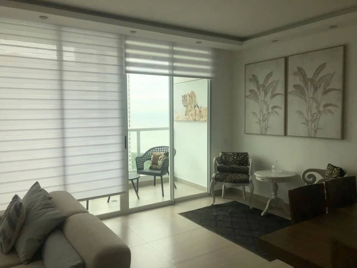 Alquiler de apartamento amoblado en Costa del Este, Panamá - photo 1