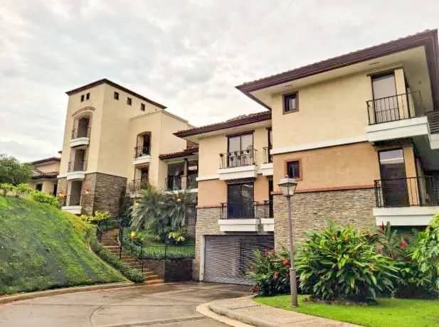 Venta de Apartamento en PH Embassy Club  Ancón - foto 1