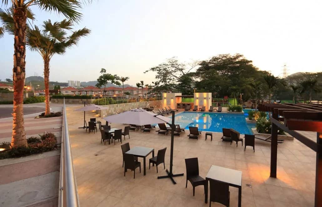 Venta de apartamento en Condado del Rey – PH Condado Country Club - photo 1