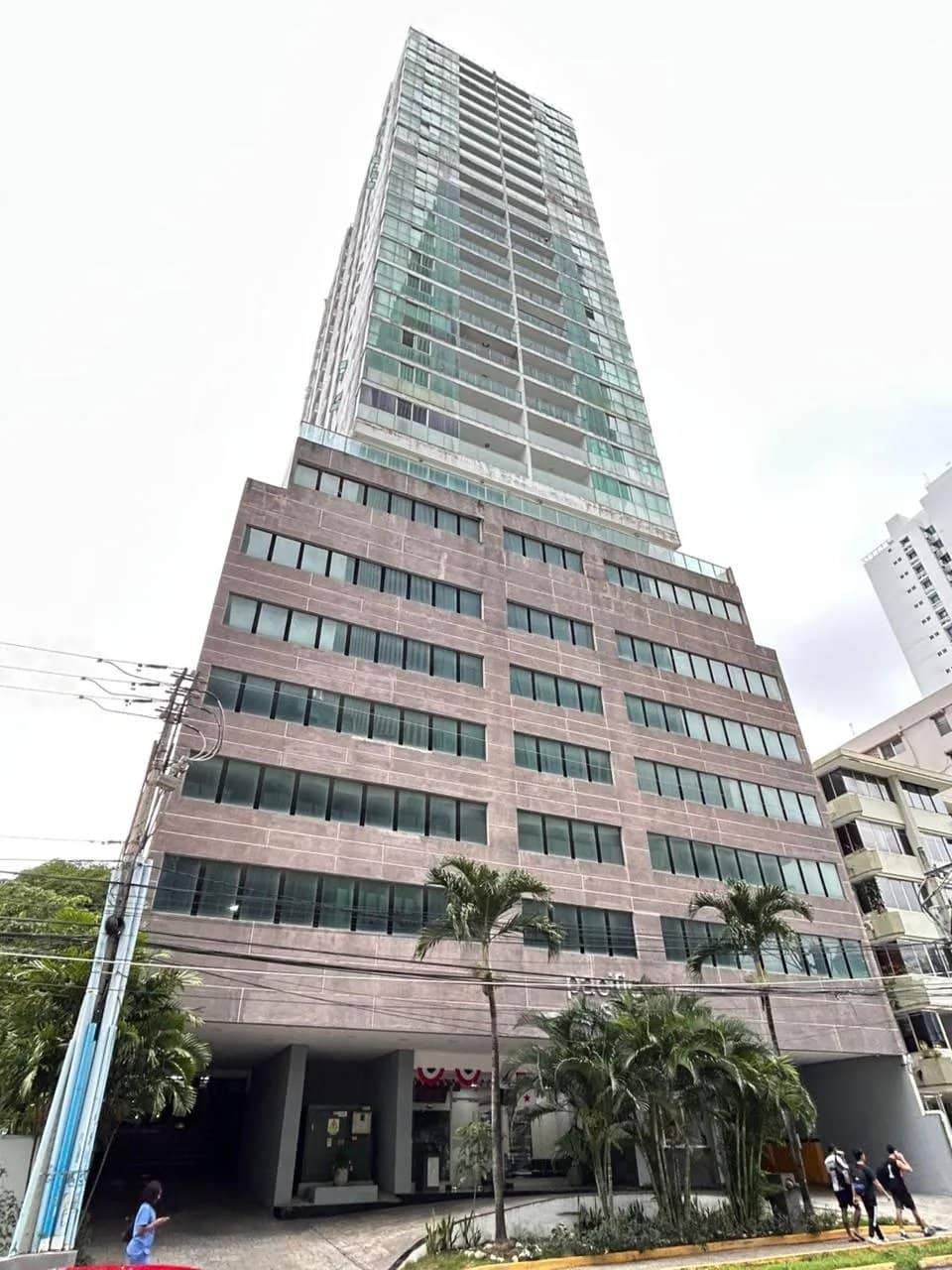 SE VENDE HERMOSO PENTHOUSE EN PAITILLA- P.H. PACIFIC SEA - foto 1