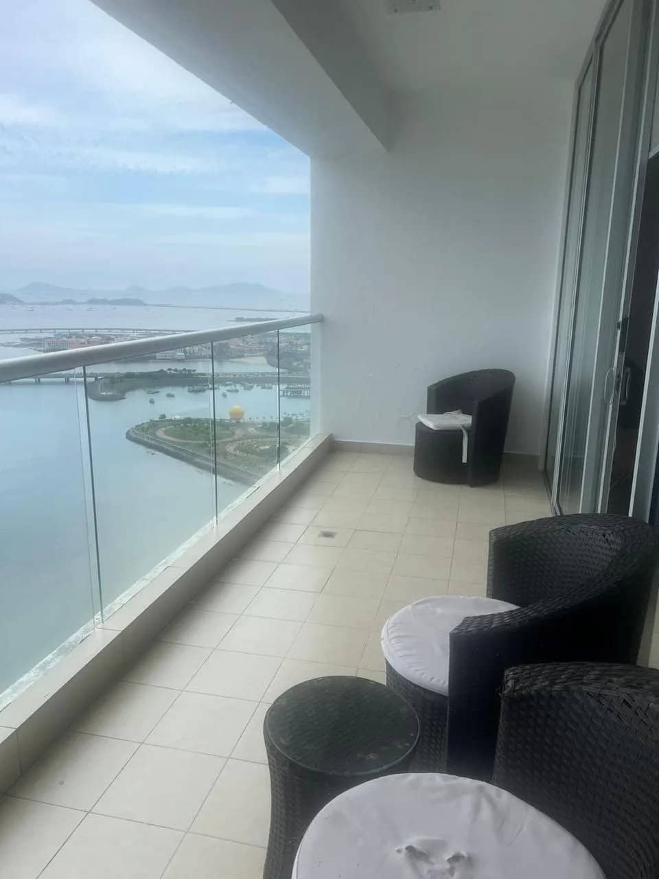 Se vende apartamento en Ph Rivage, ave. balboa - photo 1