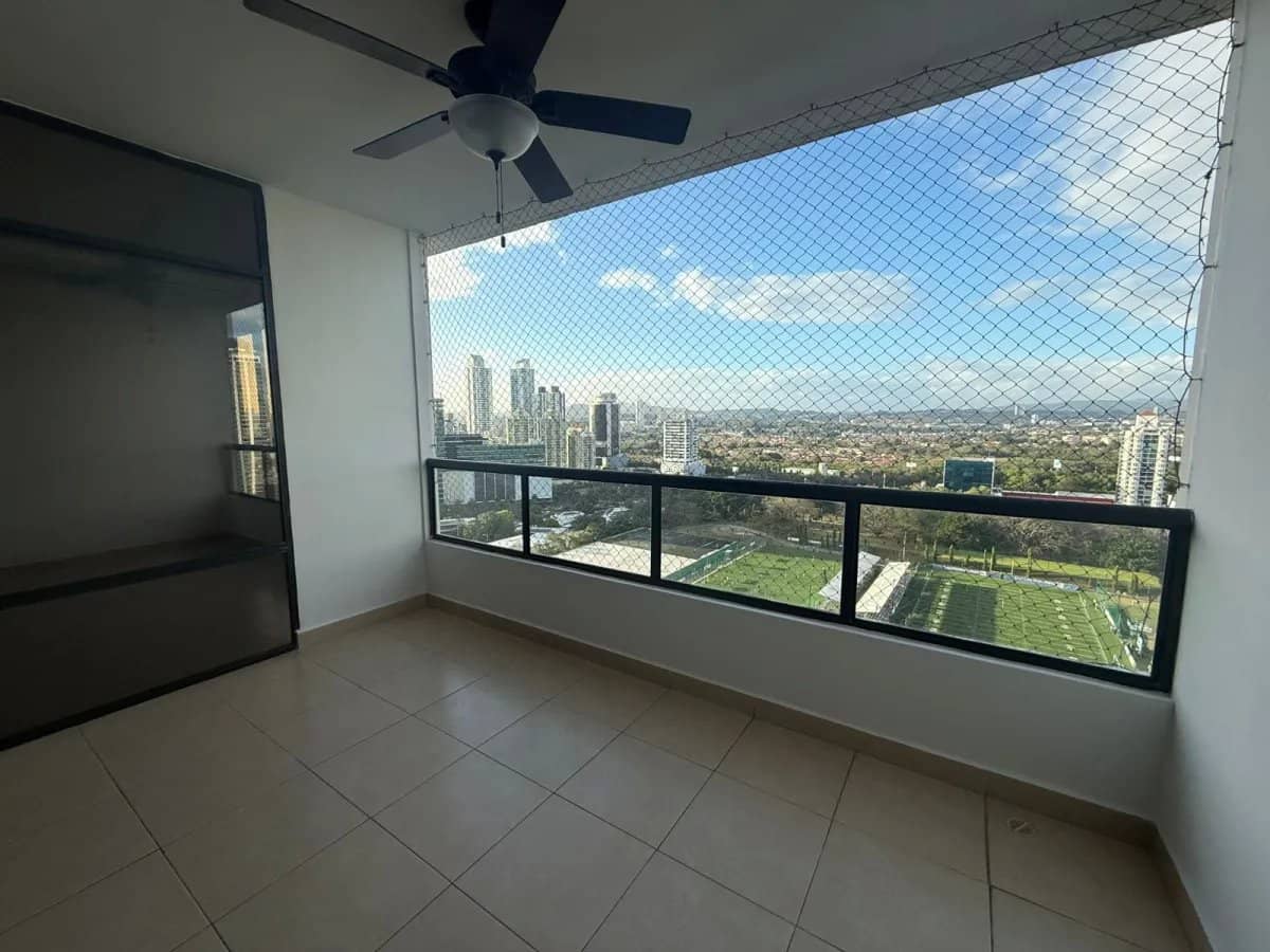 VENTA – AMPLIO APARTAMENTO EN PH PARQUE DEL MAR I, COSTA DEL ESTE - photo 1
