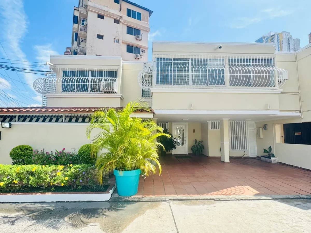 Alquiler de Apartamento en Avenida Balboa - foto 1