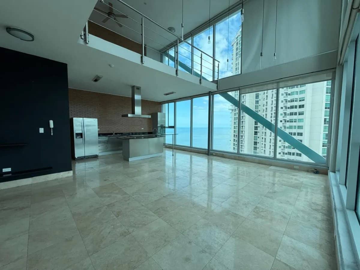 Loft en Venta en PH Loft Four 41 – Punta Pacífica - photo 1