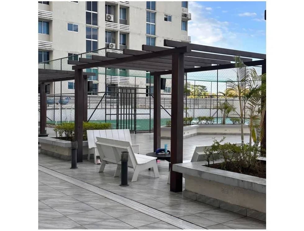 VENTA DE APARTAMENTO EN PH ILO - foto 1