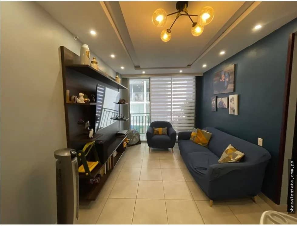 Venta de Apartamento en el PH Gaudi, Hato Pintado Vía España - foto 1