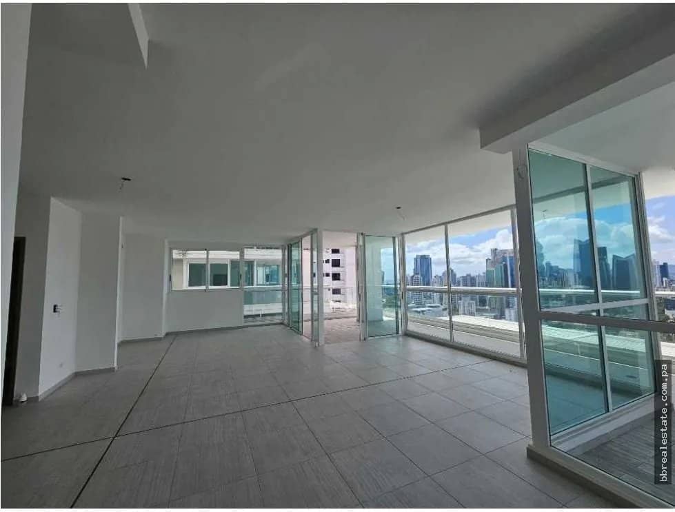 Venta de Penthouse en San Francisco, PH The Towers - foto 1