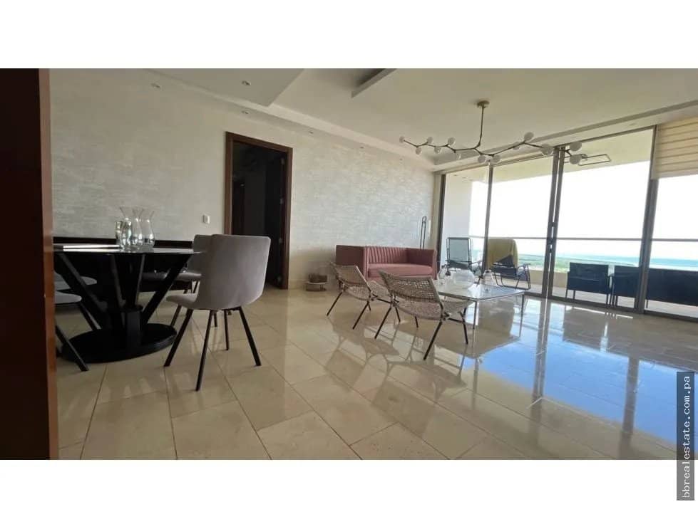 Venta de apartamento amoblado en Santa María, PH Greenview - foto 1
