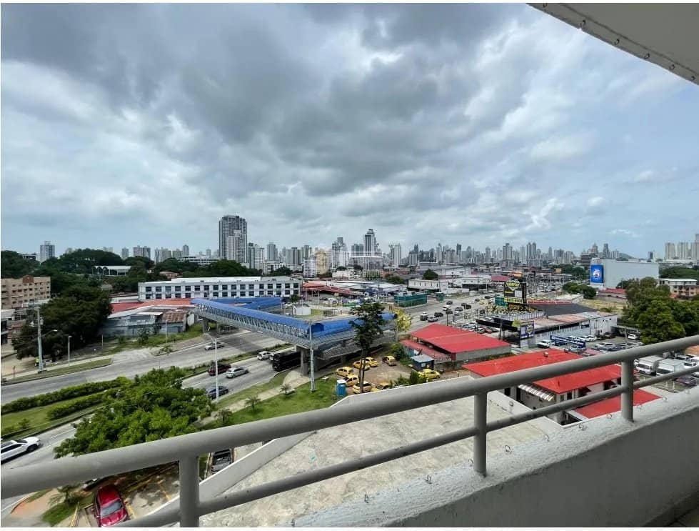 SE AQUILA APARTAMENTO EN EL INGENIO 98M 2 HABITACIONES BALCON - foto 1