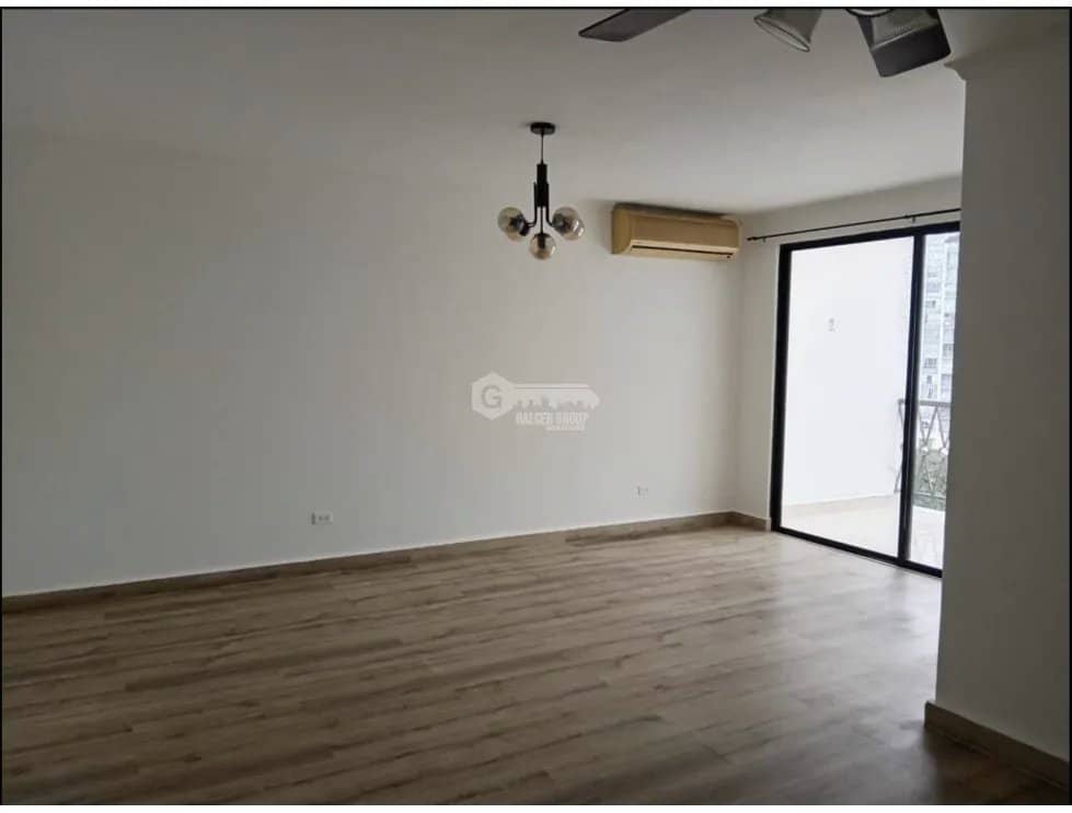 SE VENDE APARTAMENTO EN HATO PINTADO PH PARADISE TOWERS CON BALCON - foto 1