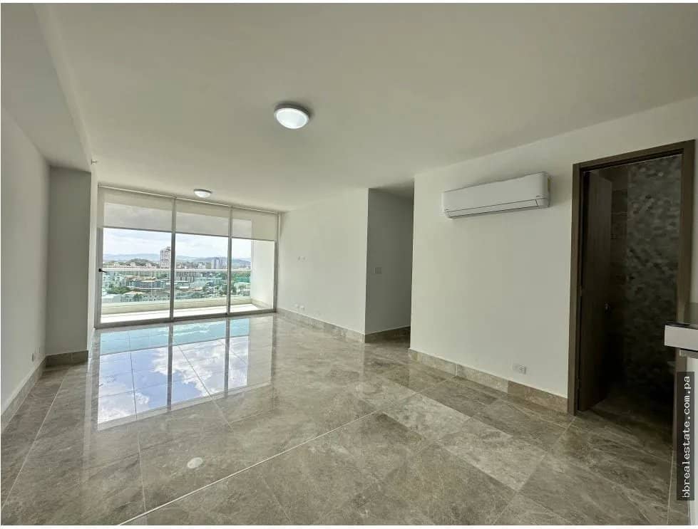 Venta De Apartamento en PH Costanera, Avenida Balboa - foto 1