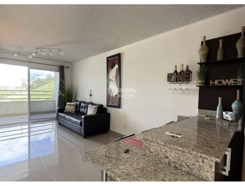 SE VENDE APARTAMENTO EN ANCON / PH ALTAMIRA GARDENS CON BALCON - foto 1