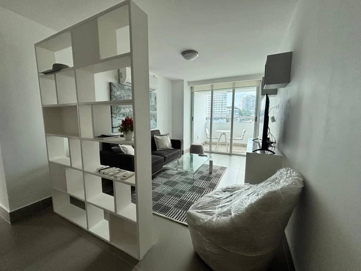 Apartamento en Alquiler en Bella Vista - photo 1