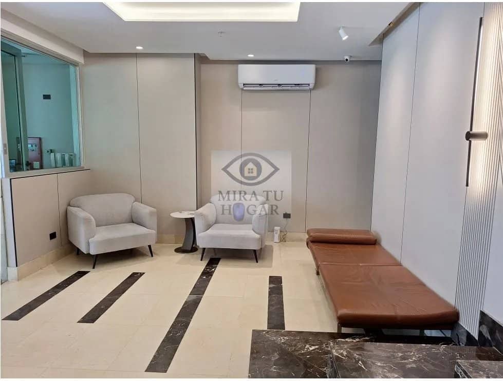 Se vende apartamento reposeido en Bella Vista. - foto 1