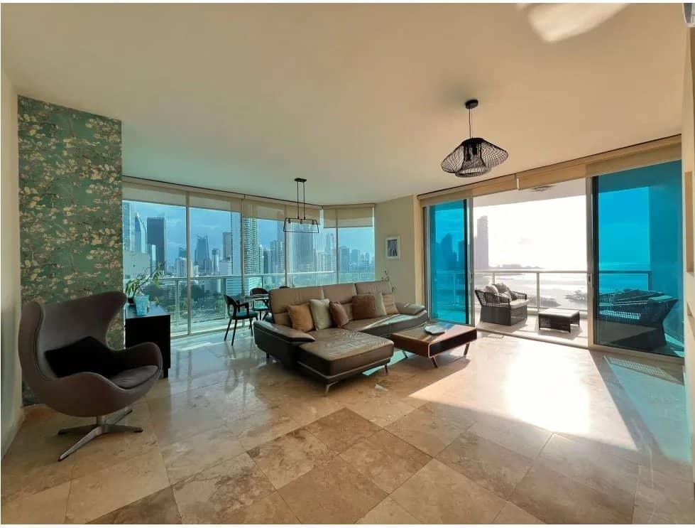 Se vende o Alquila apartamento de 3 Recamara en, Avenida Balboa - photo 1