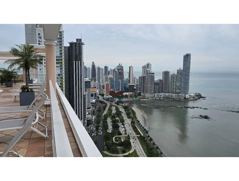 Se Alquila apartamento en PH Vista Marina, Avenida Balboa - photo 1