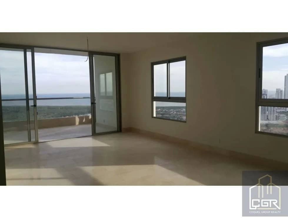Venta de Apartamento con línea blanca en Santa María, Panamá - foto 1