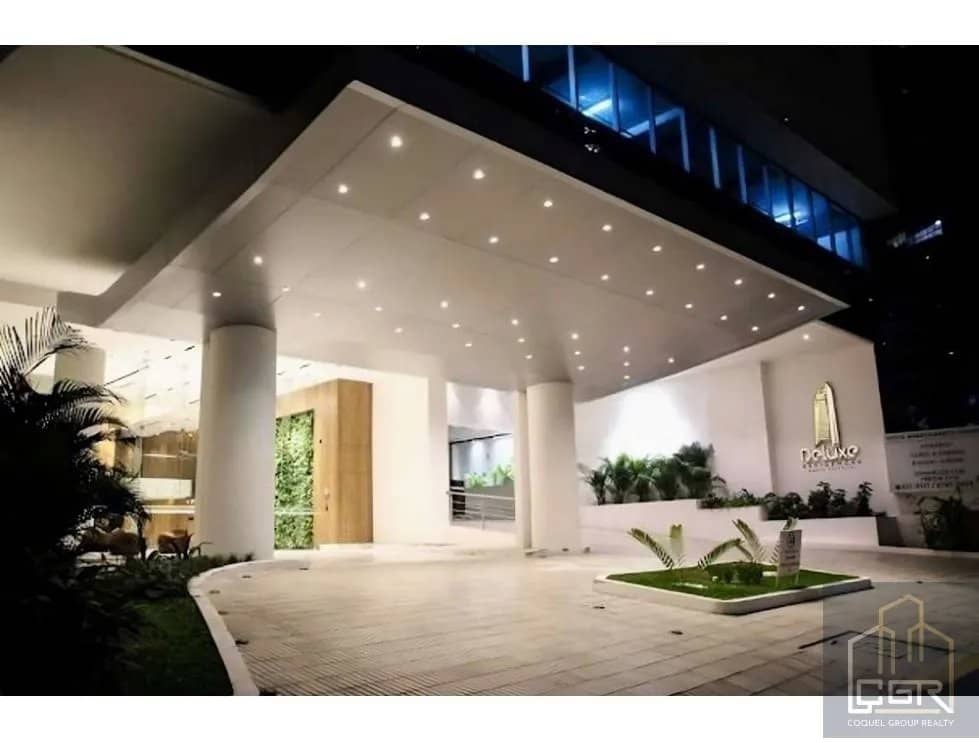 Venta de apartamento en PH Deluxe Residences, Paitilla - photo 1