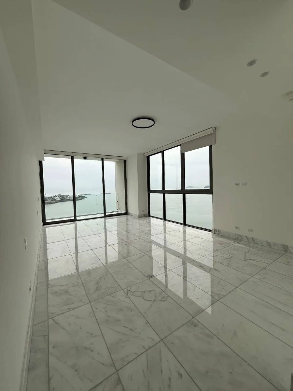Apartamento de lujo en alquiler – Sea Point | Punta Paitilla - foto 1