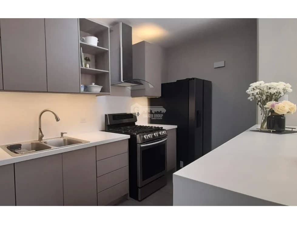 EL CANGREJO / PH PORTANOVA LOFT / 213M / 3 HABITACION / 2 NIVELES - photo 1