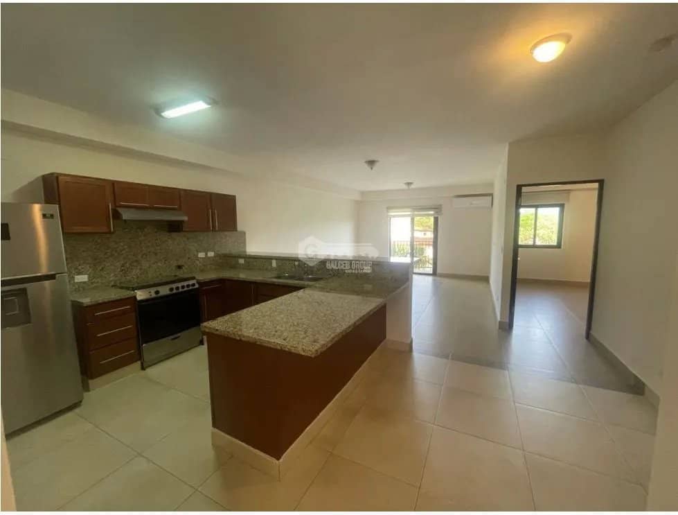 ANCON / EMBASSY VILLAGE / 118M / 2 HABITACION / 1 PARKING / BALCON - foto 1