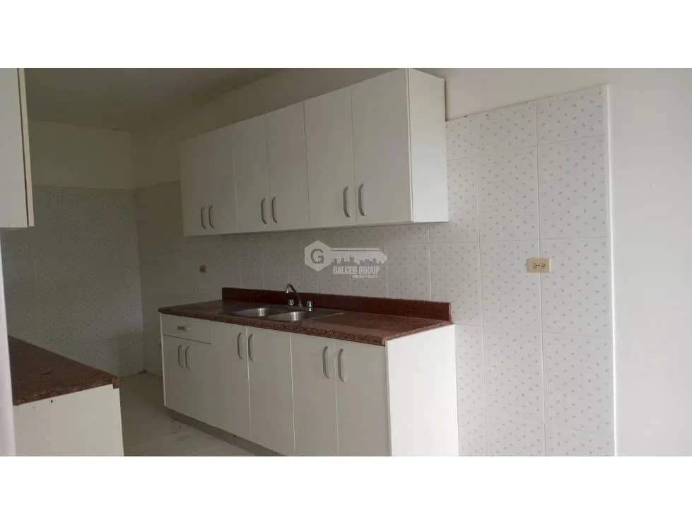 COLON / ESPINAR / VISTAS DEL ATLANTICO / 140 M / 3 HABITACION / BALCON - foto 1