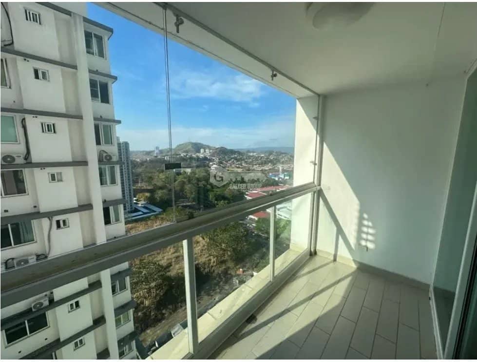 CONDADO DEL REY / PH KINGS PARK / 131M / BALCON / DEPOSITO - foto 1